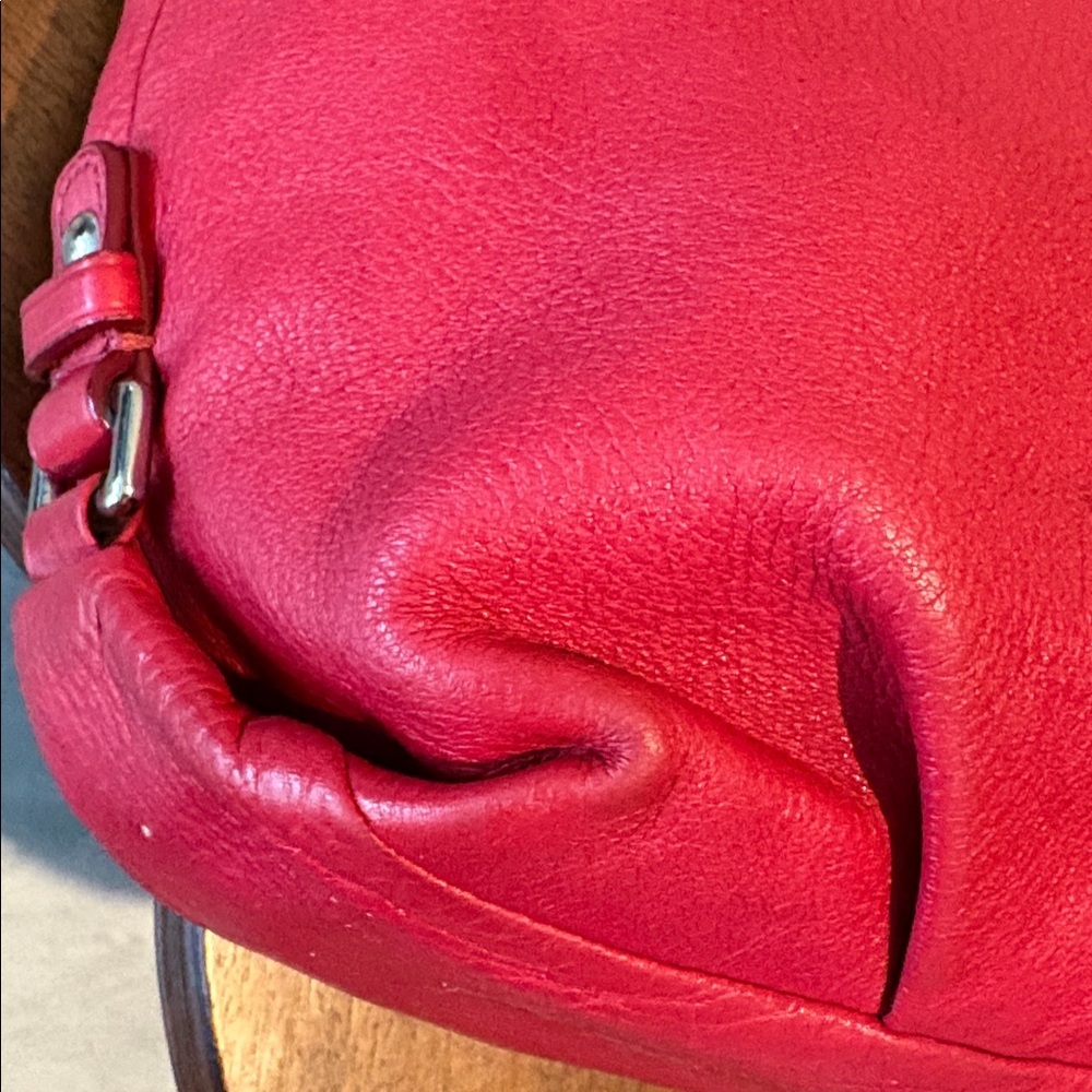Coach Brooke  shoulder bag Satchel pebbled leather  Red 14142  Silvertone Hw EUC - Picture 10 of 17